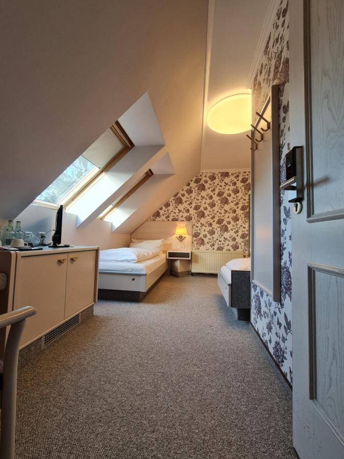Ambiente Hotel Garni Plauen Ngoại thất bức ảnh
