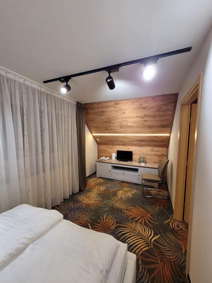 Ambiente Hotel Garni Plauen Ngoại thất bức ảnh
